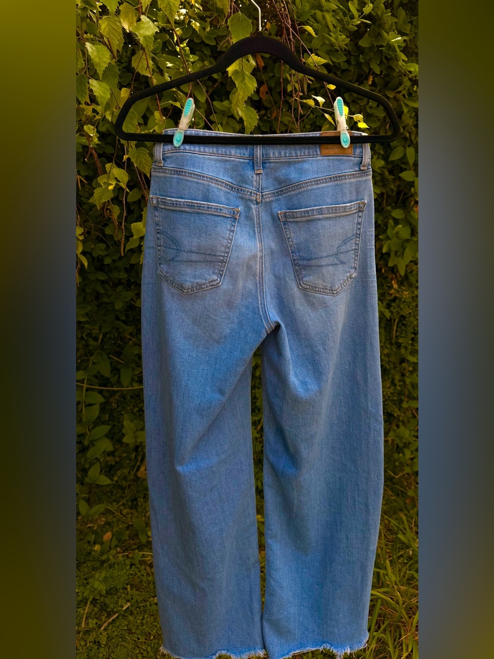 American Eagle Dreamy Drape Stretch Super High Rise Baggy Wide Leg Jeans Size 00 - Picture 2 of 4